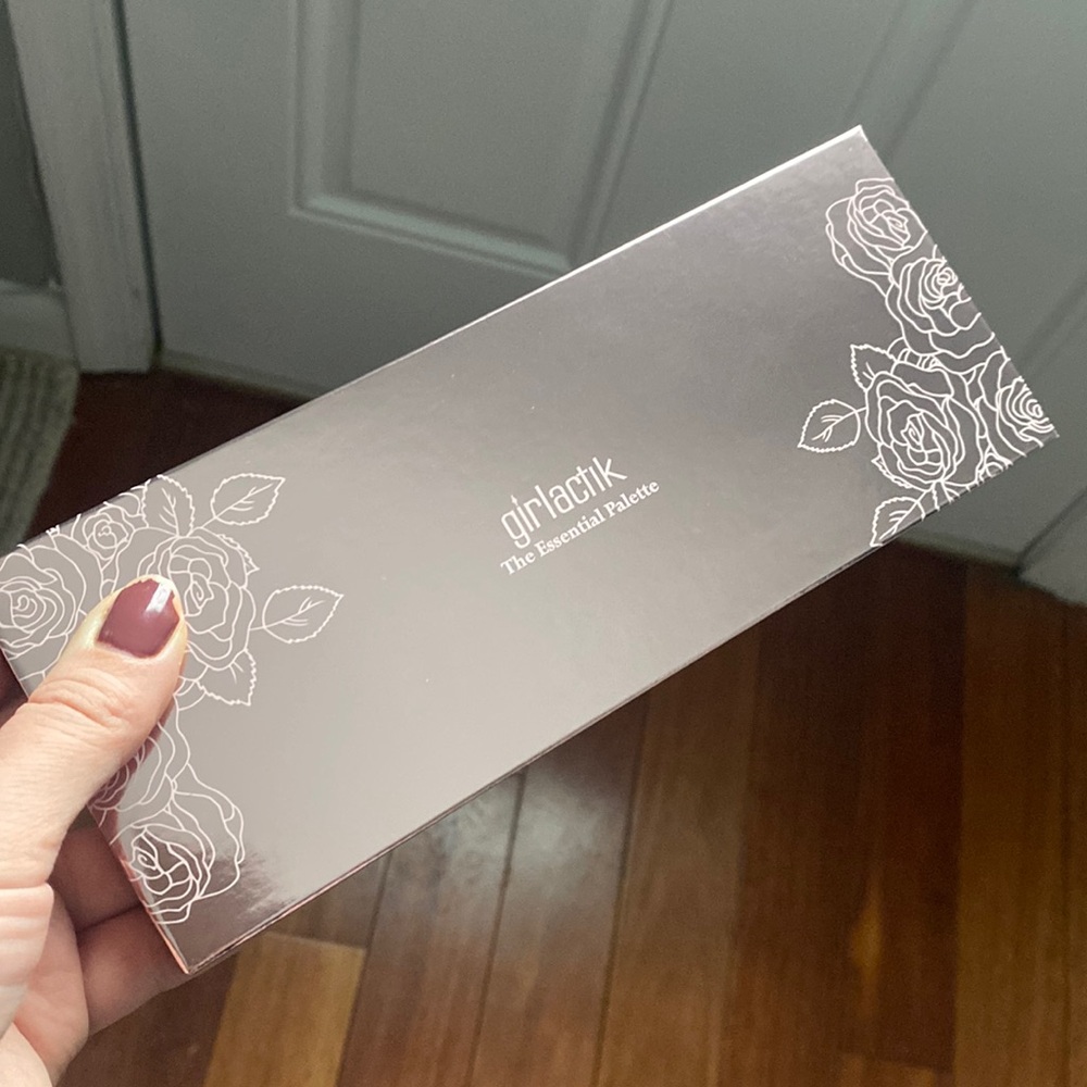 Girlactik the essential palette